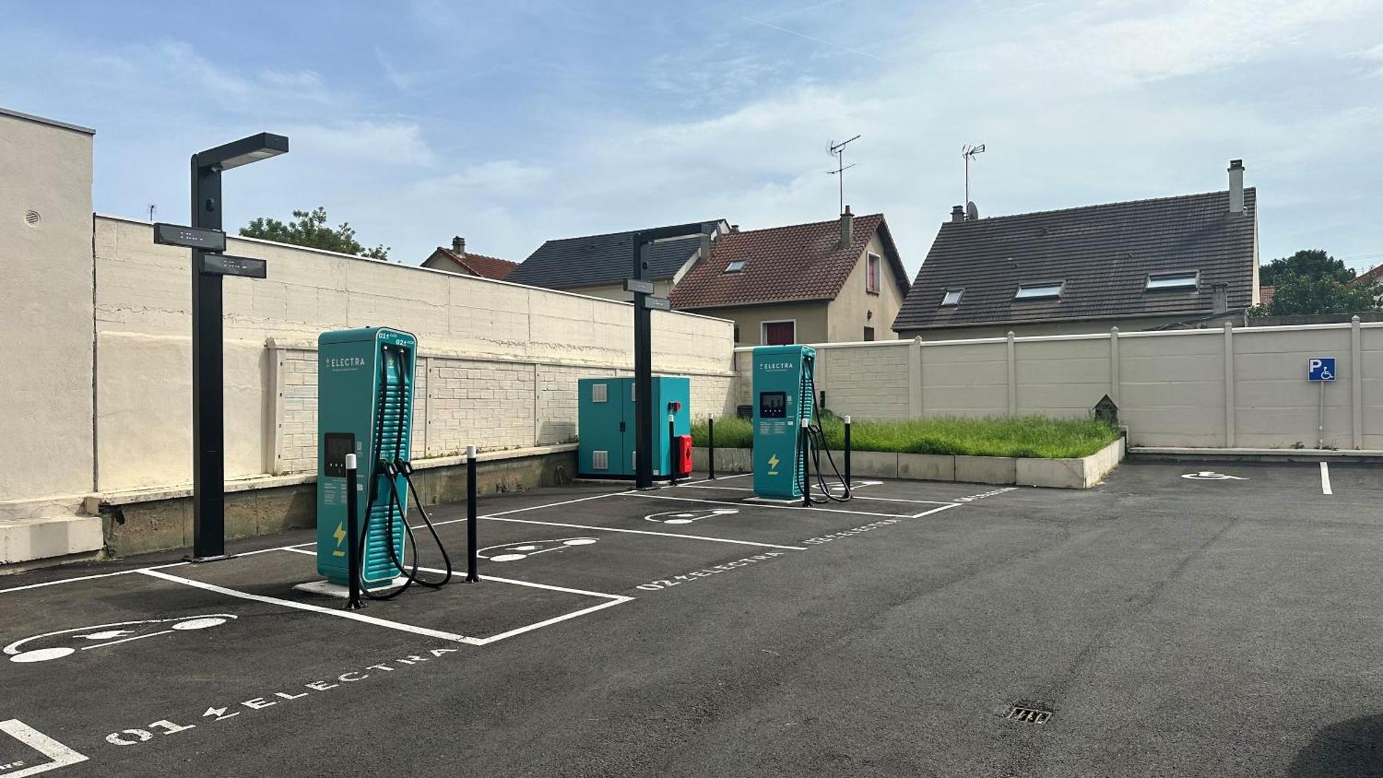 Kyriad Le Bourget Centre- Parc Des Expositions Bagian luar foto